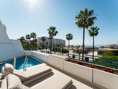 Apartment Del Mar - Luxury Duplex Apartment with Sea Views in Marbella Centre