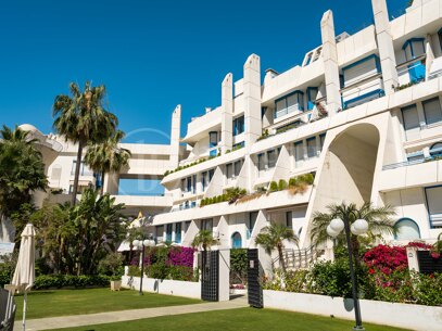 Apartment Del Mar - Luxury Duplex Apartment with Sea Views in Marbella Centre