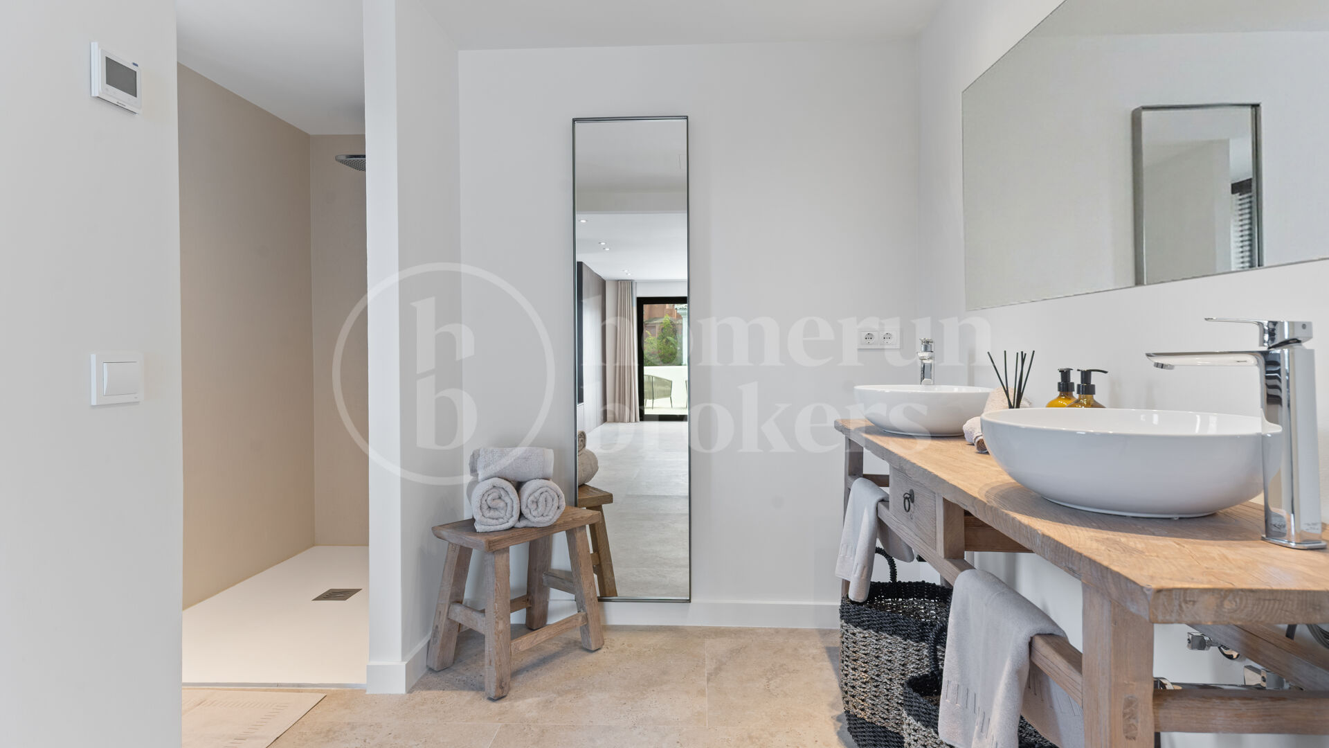 Villa Casasola – Renoverad medelhavsvilla nära stranden