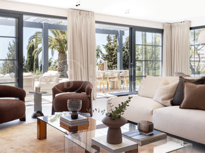 Villa Rita – Renoverad villa i El Paraíso Alto med havsutsikt