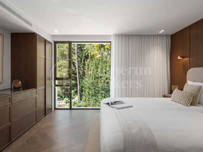 Villa Kumo - Luxury Designer Villa in El Herrojo