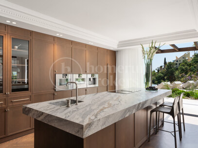 Villa Kumo – Lyxig designvilla i El Herrojo