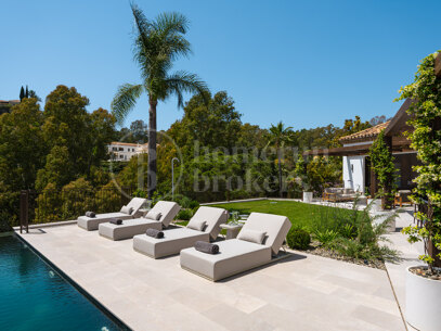 Villa Kumo – Lyxig designvilla i El Herrojo
