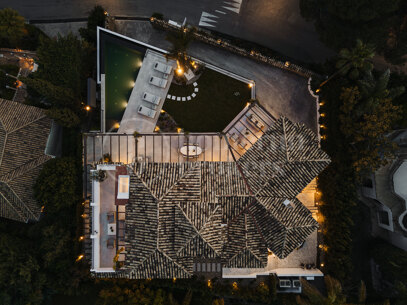 Villa Kumo – Lyxig designvilla i El Herrojo
