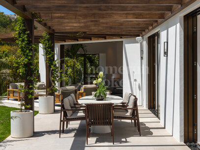 Villa Kumo – Lyxig designvilla i El Herrojo