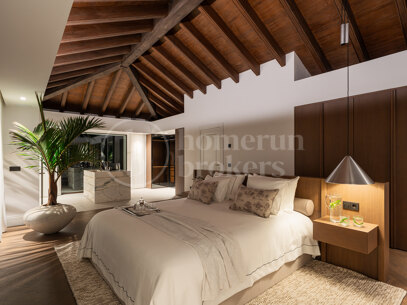 Villa Kumo – Lyxig designvilla i El Herrojo