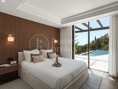 Villa Kumo – Lyxig designvilla i El Herrojo