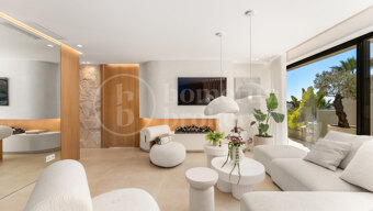 Villa View - Luxury renovated villa with sea views Nueva Andalucía