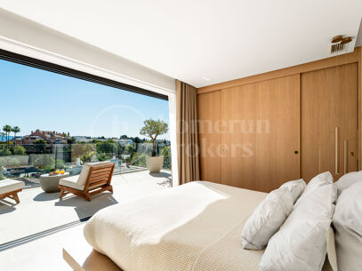 Villa View - Luxury renovated villa with sea views Nueva Andalucía