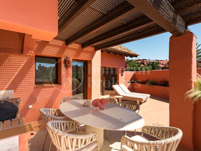 Penthouse Torre Bermeja - Luxury Beachfront Duplex