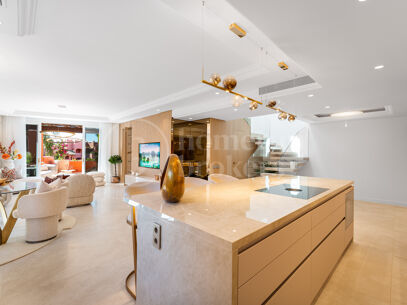 Penthouse Torre Bermeja - Luxury Beachfront Duplex
