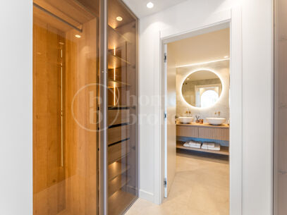 Penthouse Torre Bermeja - Luxury Beachfront Duplex