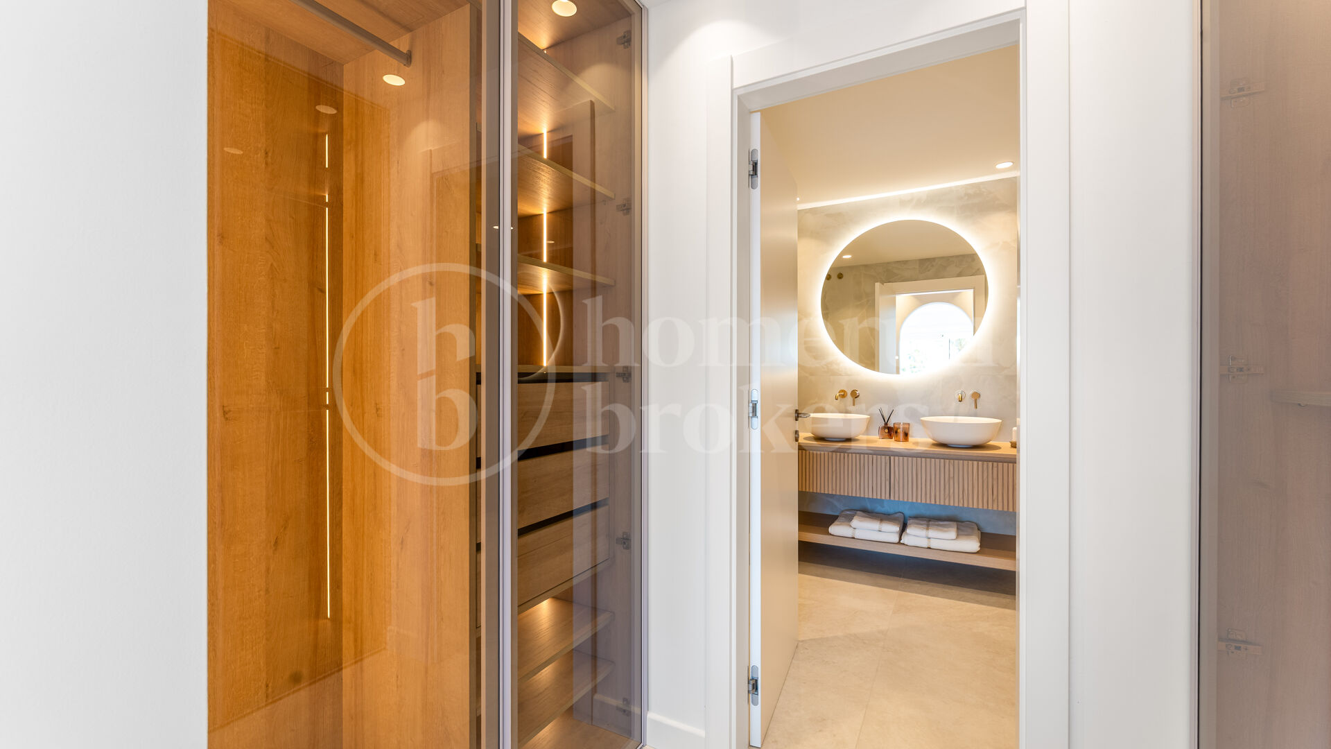 Penthouse Torre Bermeja - Luxury Beachfront Duplex