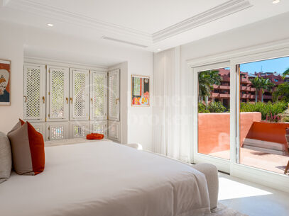 Penthouse Torre Bermeja - Luxury Beachfront Duplex