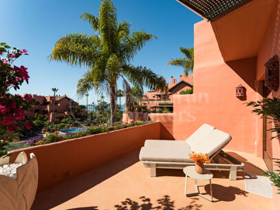 Penthouse Torre Bermeja - Luxury Beachfront Duplex
