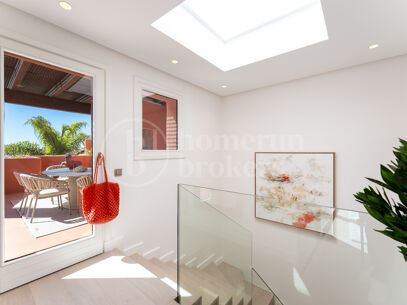 Penthouse Torre Bermeja - Luxury Beachfront Duplex
