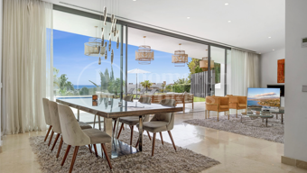 Villa Fuego - Modern 5 bed villa med havsutsikt Benahavis