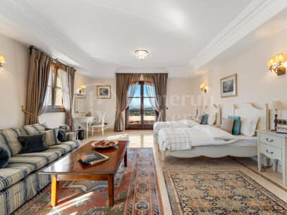Villa Karolina - Elegant luxury Estate with sea views in Estepona