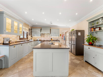 Villa Karolina - Elegant luxury Estate with sea views in Estepona