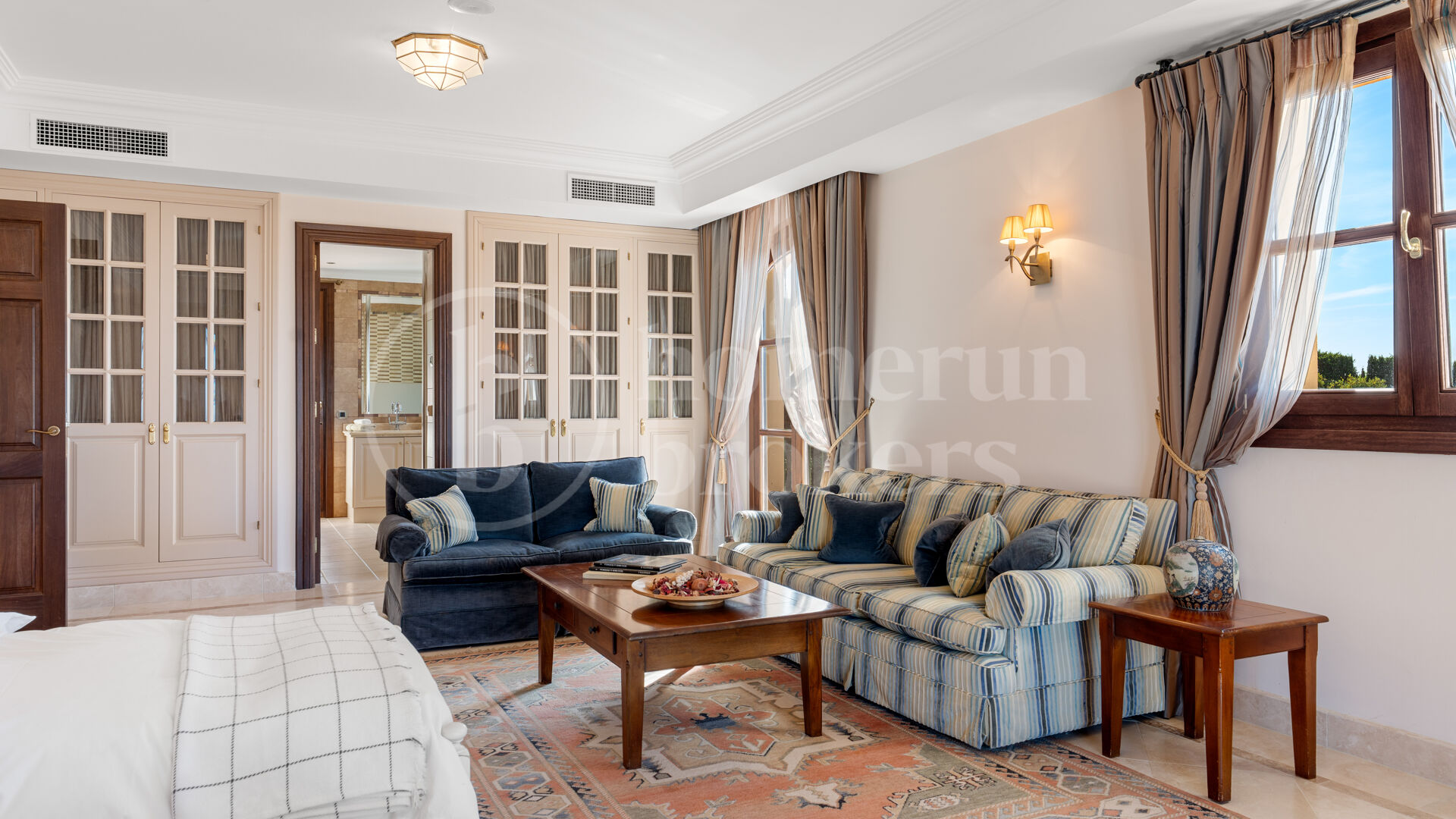 Villa Karolina - Elegant luxury Estate with sea views in Estepona