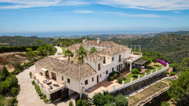 Villa Karolina - Elegant luxury Estate with sea views in Estepona