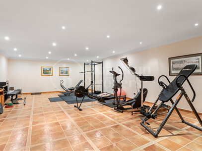 Villa Karolina - Elegant luxury Estate with sea views in Estepona