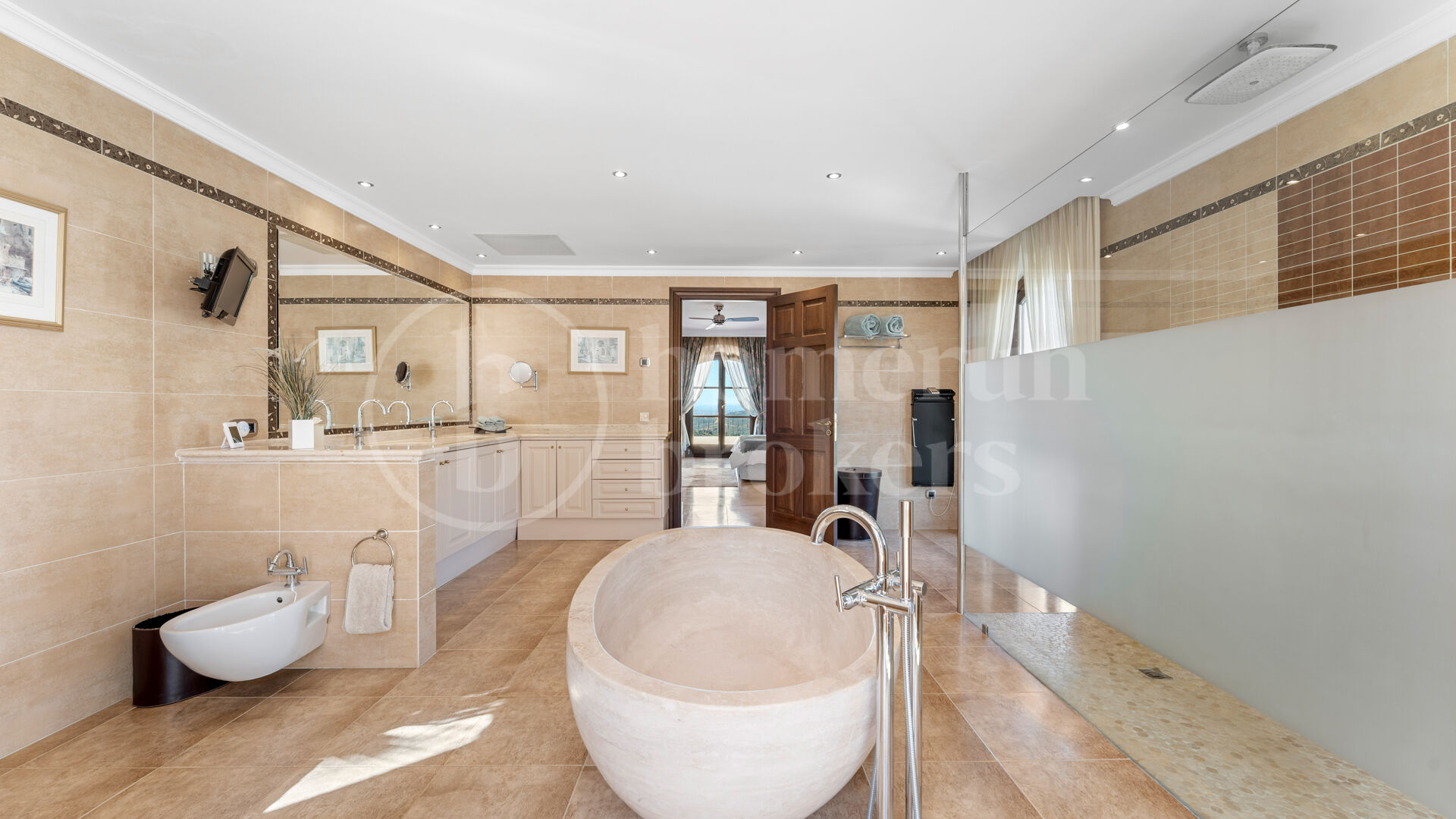 Villa Karolina - Elegant luxury Estate with sea views in Estepona