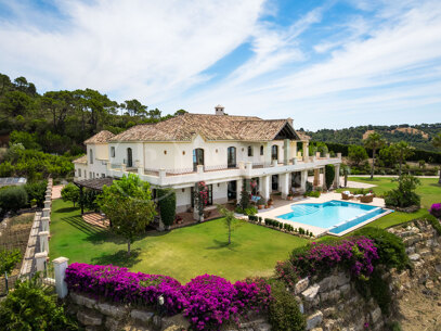 Villa Karolina - Elegant luxury Estate with sea views in Estepona