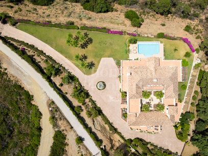 Villa Karolina - Elegant luxury Estate with sea views in Estepona