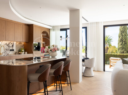 Casa Amani Hills - 4 bed townhouse with sea views Benahavis