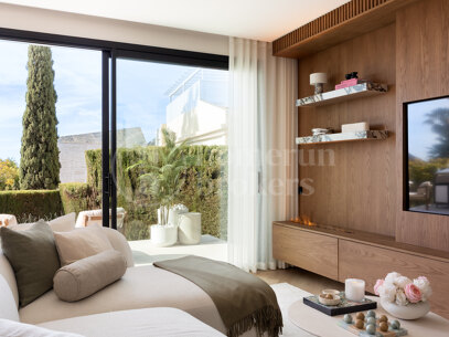 Casa Amani Hills - 4 bed townhouse with sea views Benahavis