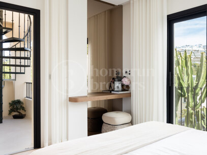 Casa Amani Hills - 4 bed townhouse with sea views Benahavis