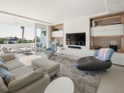 Monte Paraiso 2F - 3 säng duplex takvåning med havsutsikt Marbella