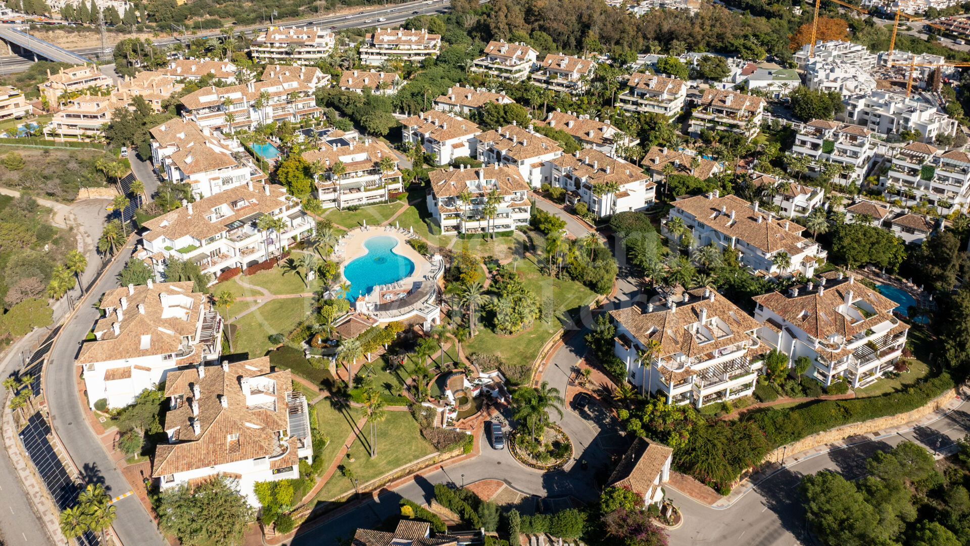 Apartment Monte Paraiso 9 - 4 Bed Fully Renovated in Marbella Golden Mile