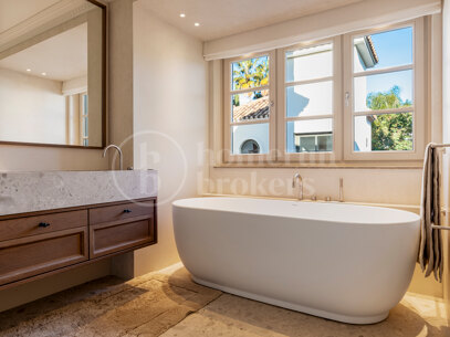 Villa La Hacienda - Luxury Villa i Nueva Andalucia