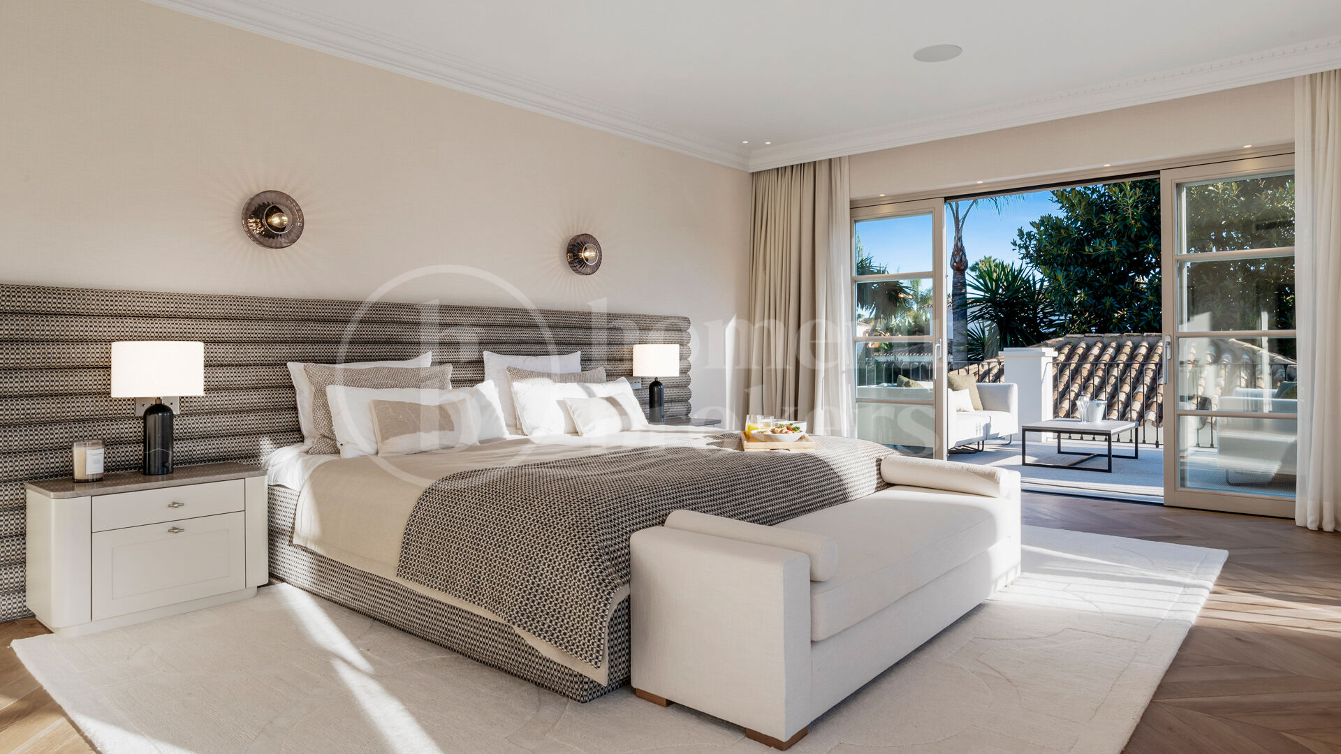 Villa La Hacienda - Luxury Villa in Nueva Andalucia