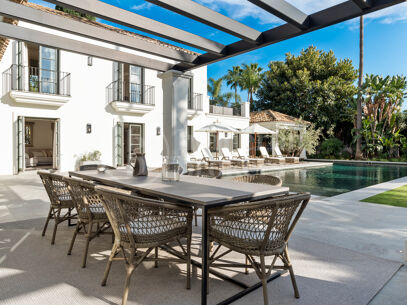 Villa La Hacienda - Luxury Villa in Nueva Andalucia