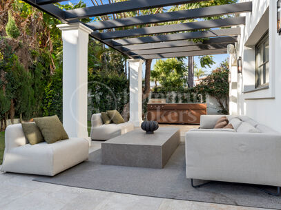 Villa La Hacienda - Luxury Villa in Nueva Andalucia