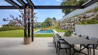 Villa Bonaldo - 6 Bedroom Modern Villa in Benahavis