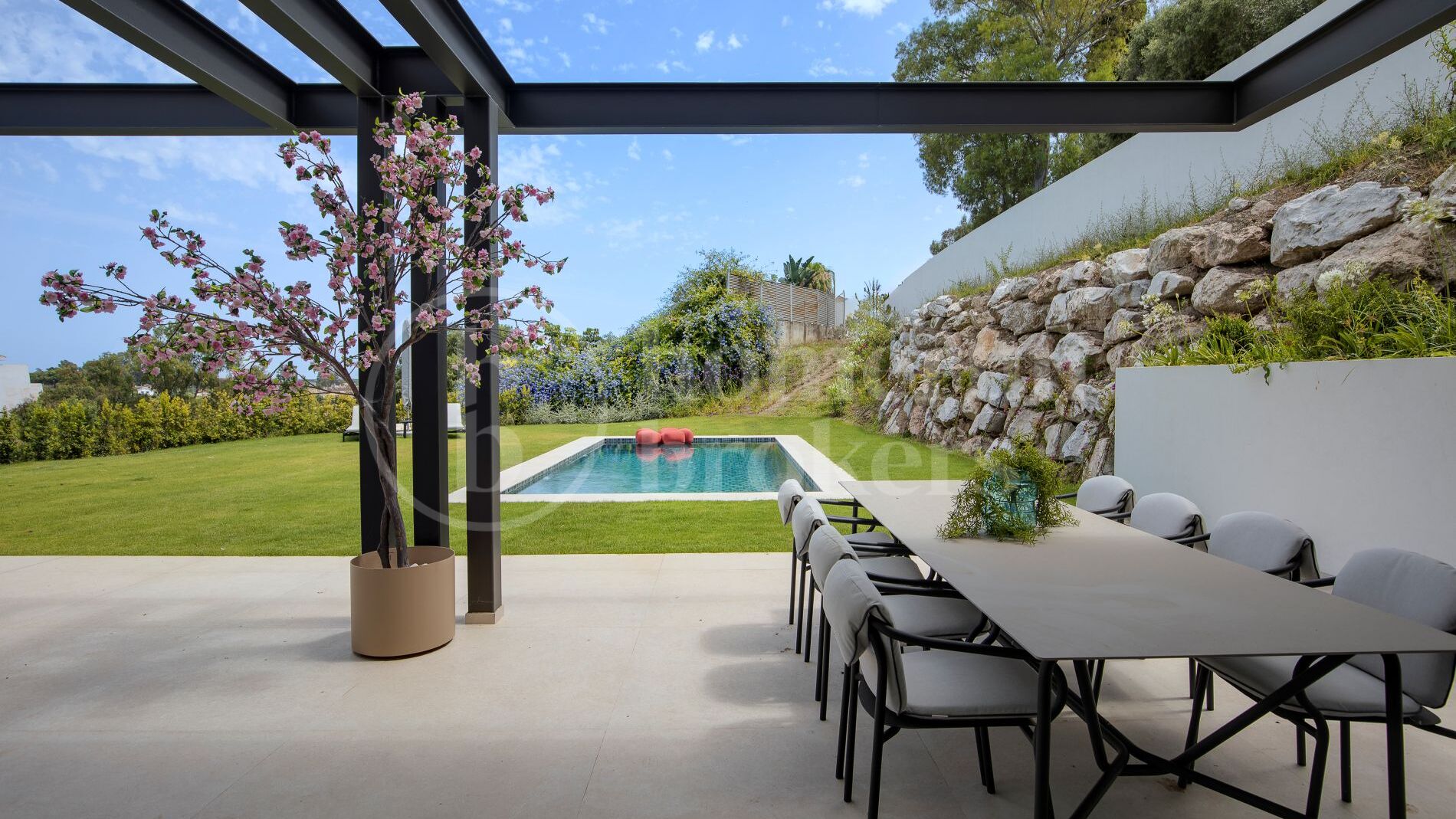 Villa Bonaldo - 6 Bedroom Modern Villa in Benahavis