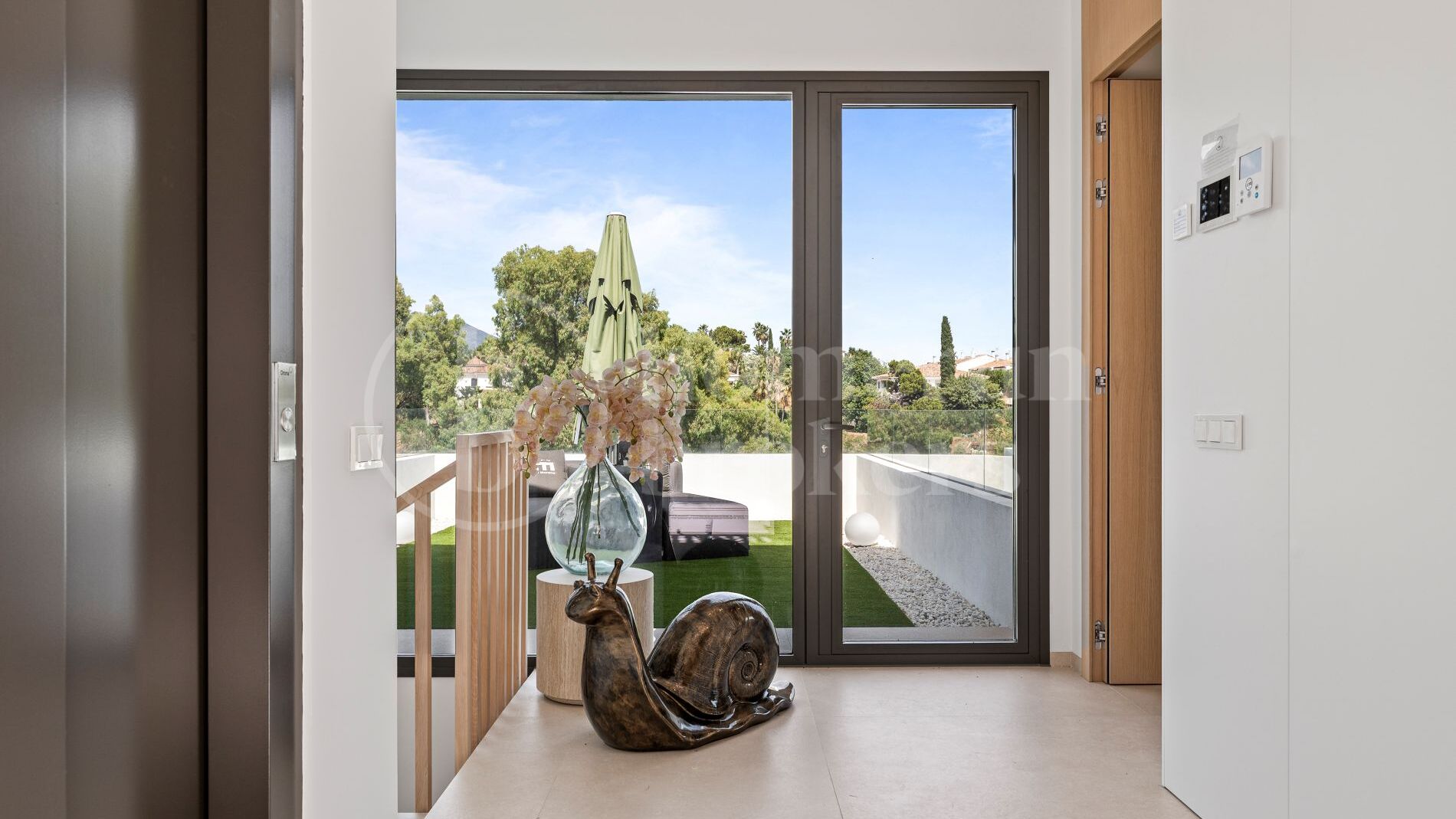 Villa Bonaldo - 6 Bedroom Modern Villa in Benahavis