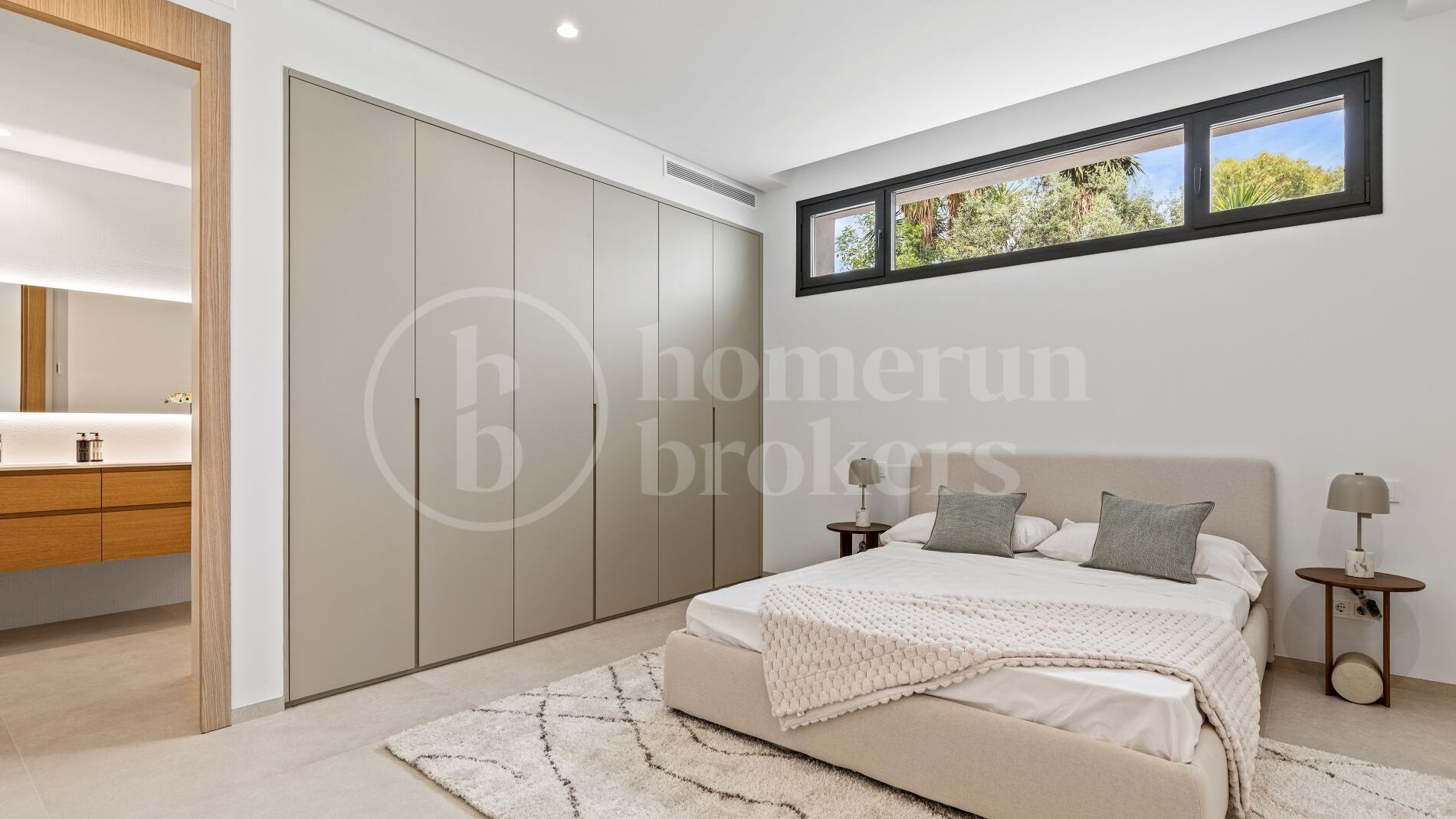 Villa Bonaldo - 6 Bedroom Modern Villa in Benahavis