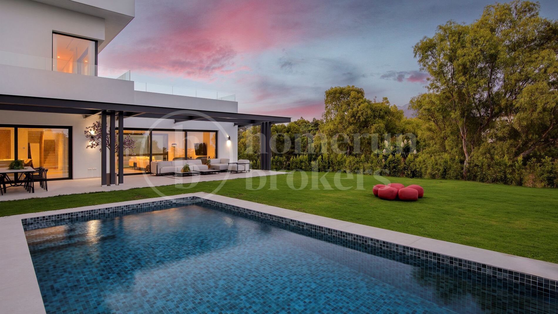 Villa Bonaldo - 6 Bedroom Modern Villa in Benahavis