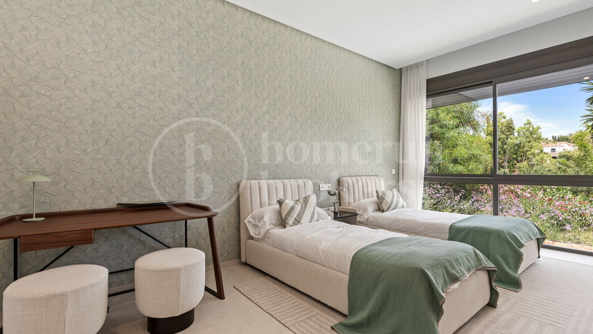 Villa Bonaldo - 6 Bedroom Modern Villa in Benahavis