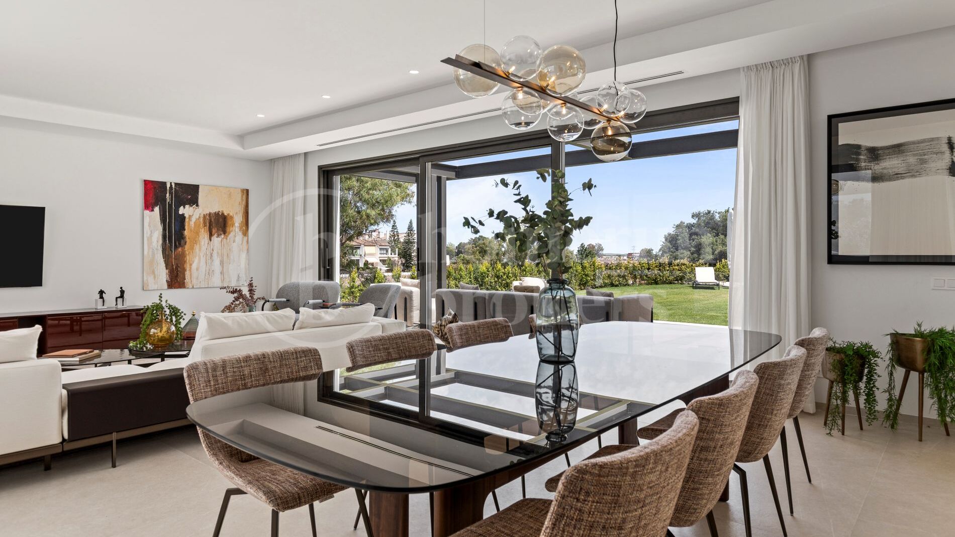 Villa Bonaldo - 6 Bedroom Modern Villa in Benahavis