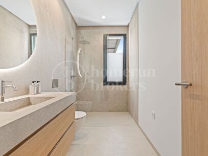 Villa Bonaldo - 6 Bedroom Modern Villa in Benahavis