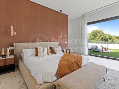 Villa Bonaldo - 6 Bedroom Modern Villa in Benahavis