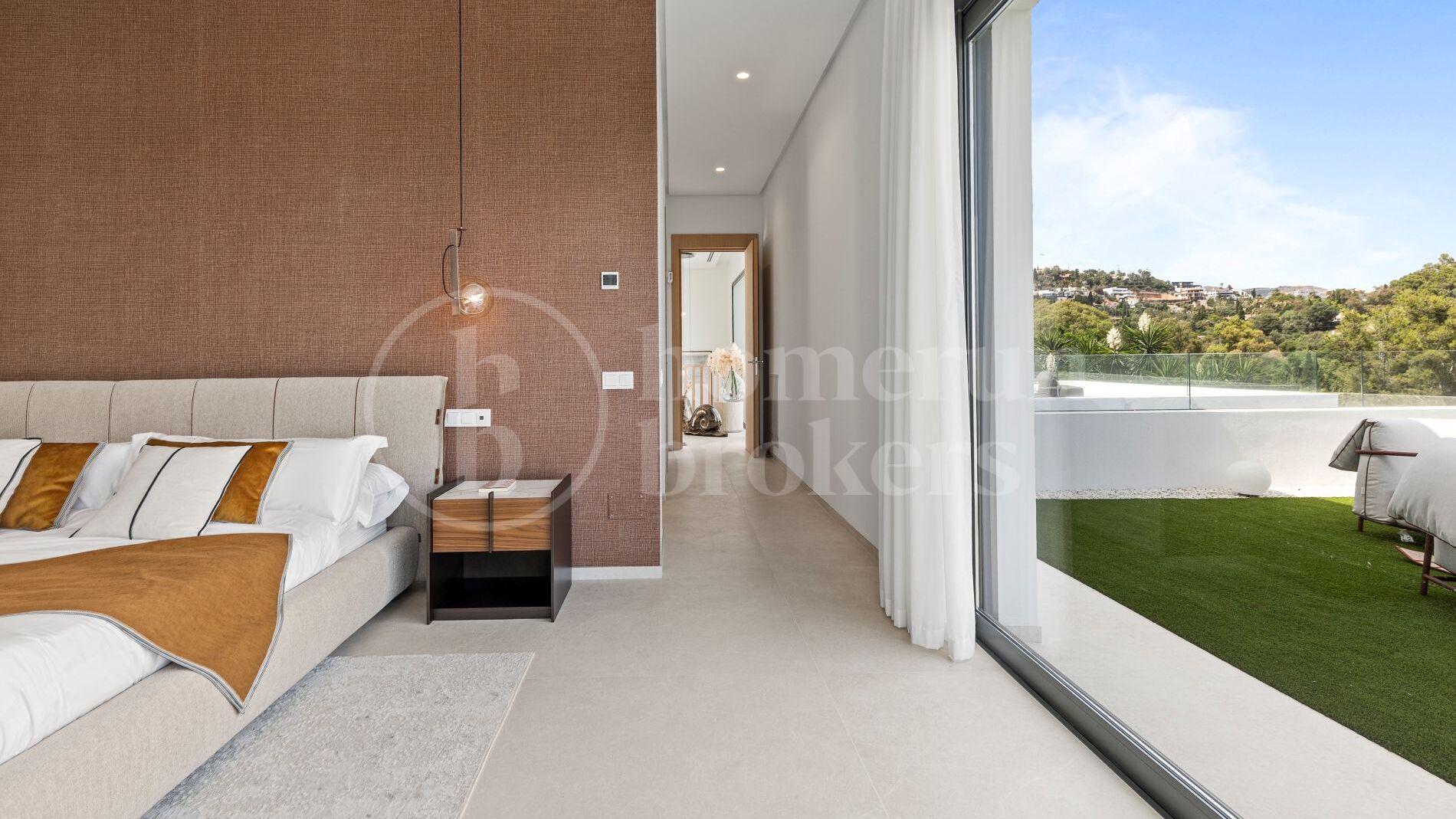 Villa Bonaldo - 6 Bedroom Modern Villa in Benahavis