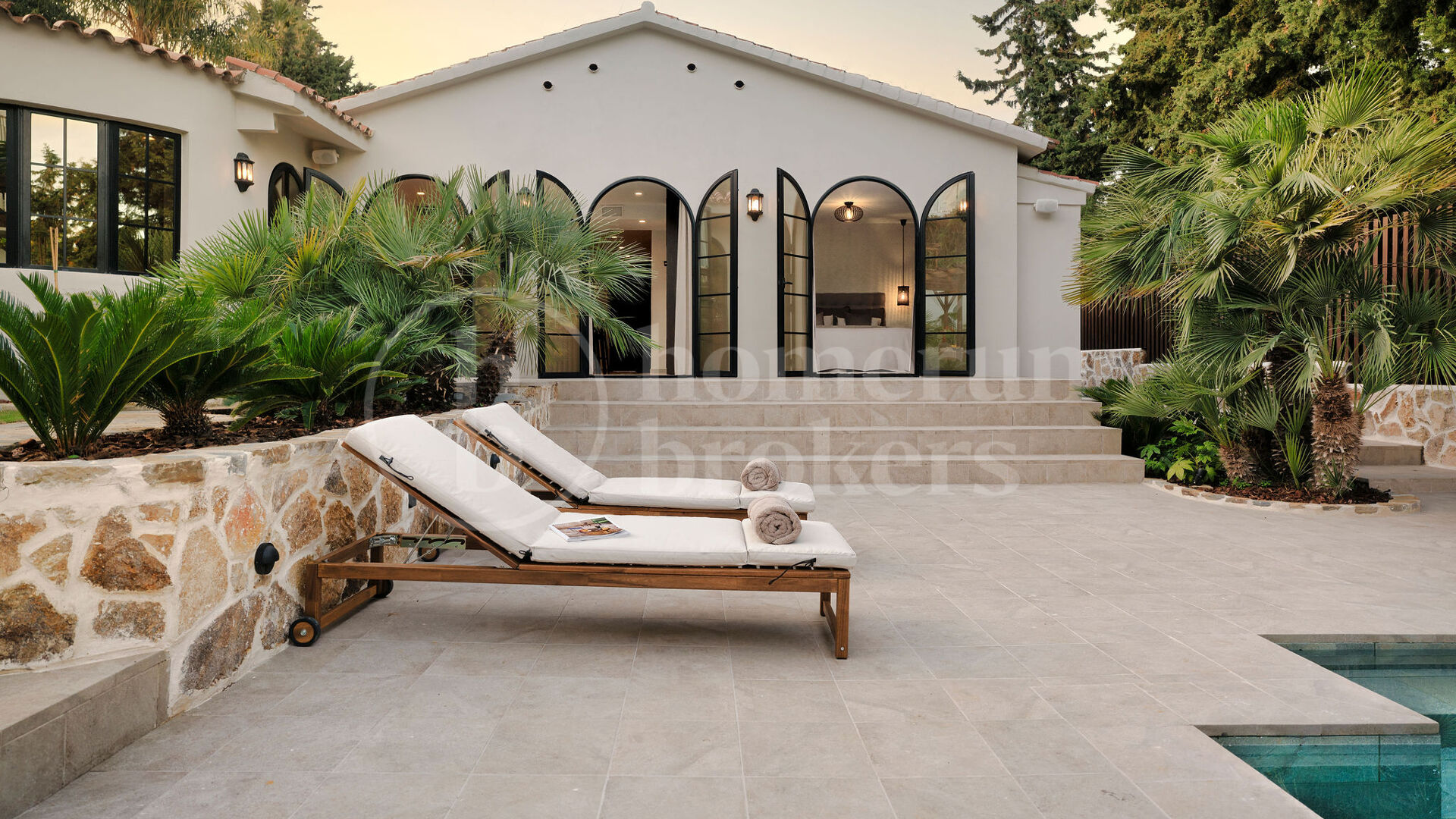 Casa Jazmine - Modern Nueva Andalucia Residence