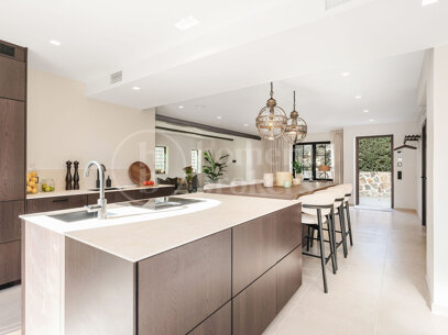 Casa Jazmine - Modern Nueva Andalucia Residence